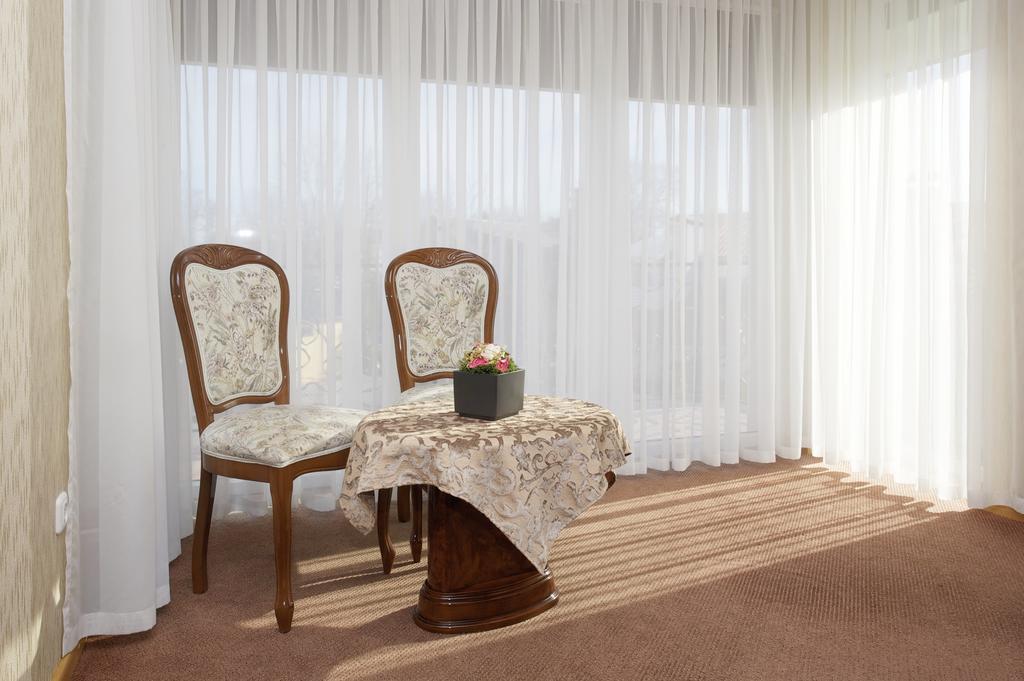 Senoji Palanga Bed & Breakfast Room photo