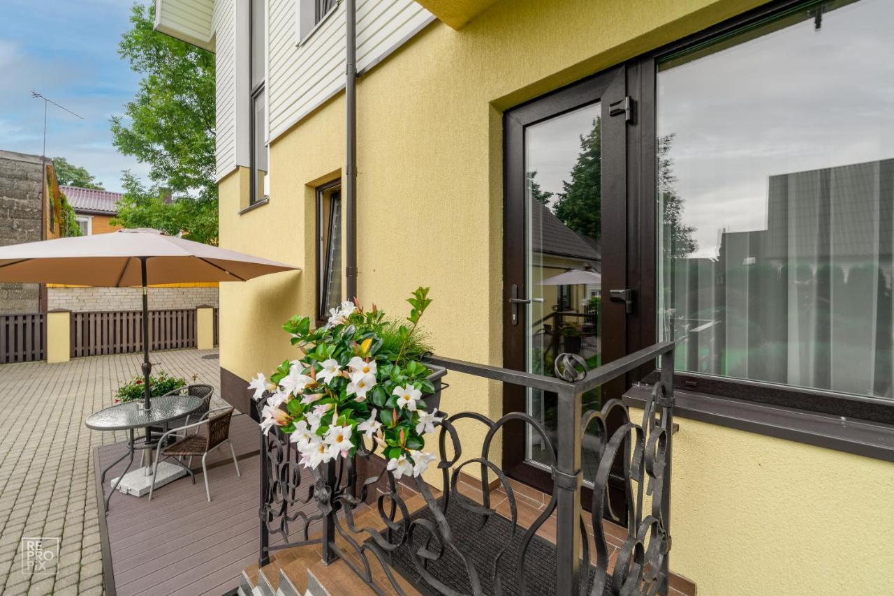 Senoji Palanga Bed & Breakfast Exterior photo